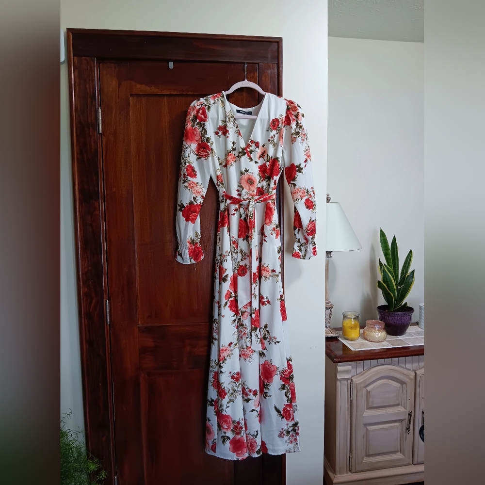 Floral Maxi Dress with Belt
